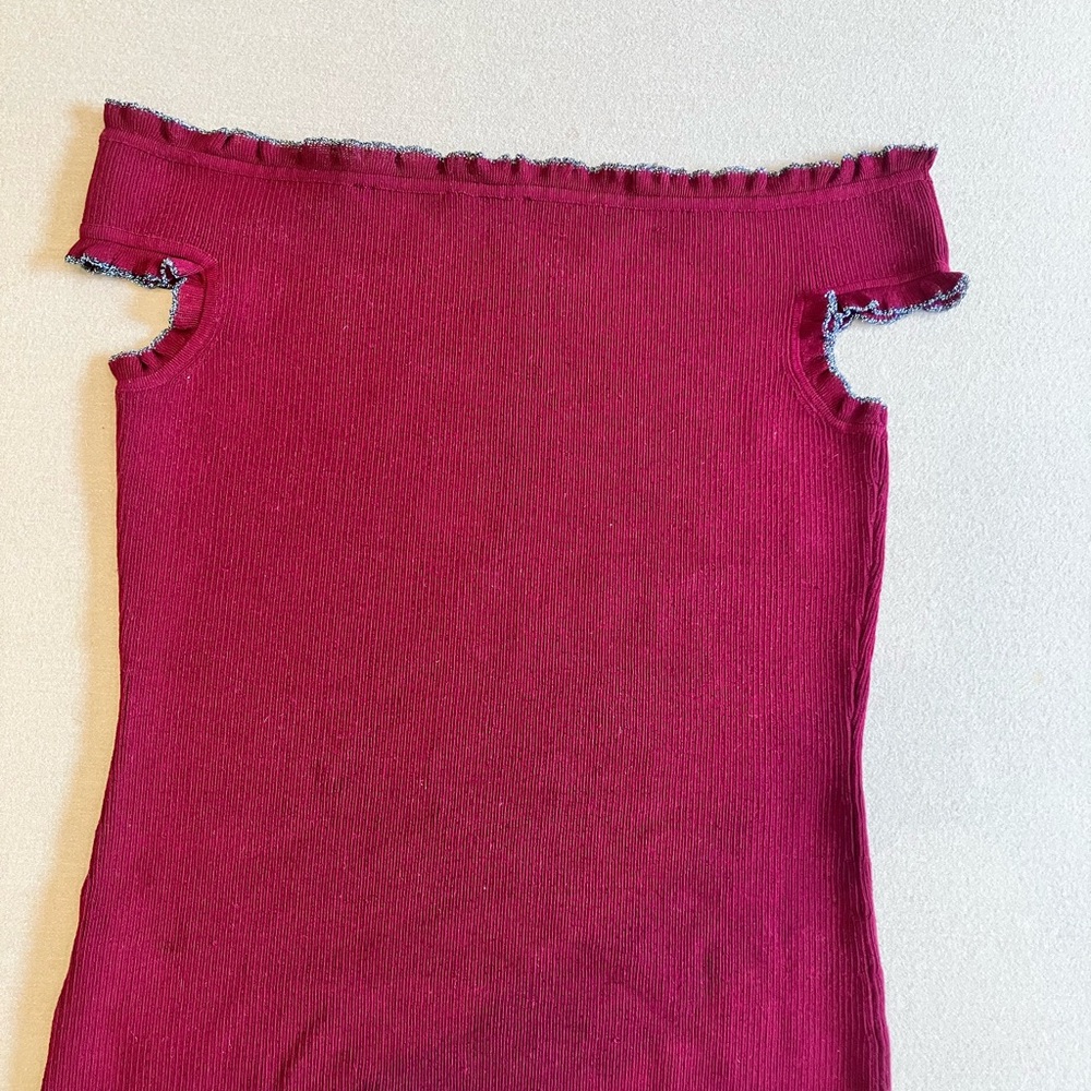 Women's Off-Shoulder Tank Top - Red